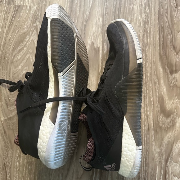 Adidas Crazytrain Boost Women’s Black and Pink with sock liner sz 8 women’s - Picture 2 of 3